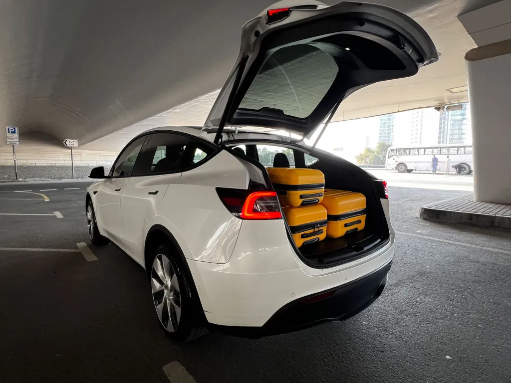 Tesla Model Y 2022 #12