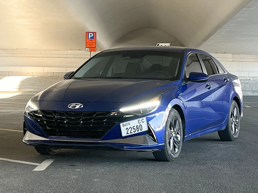 Hyundai Elantra 2021 #2