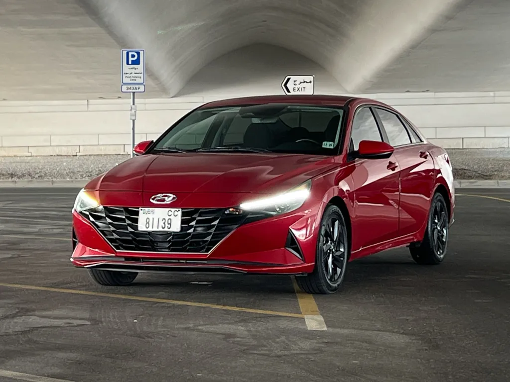 Hyundai Elantra 2021 #1